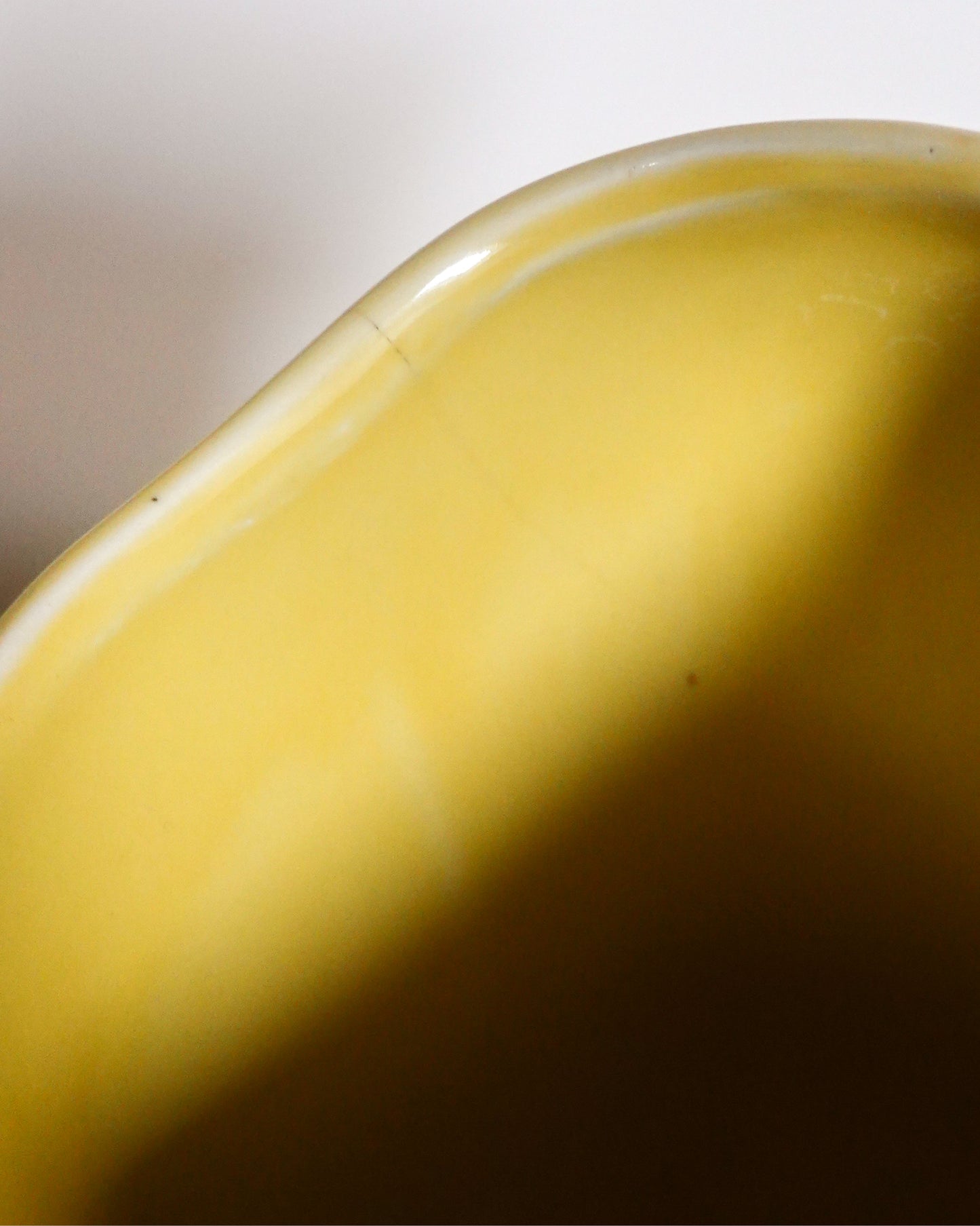 Carafe Pichet Berger jaune rétro, made in France