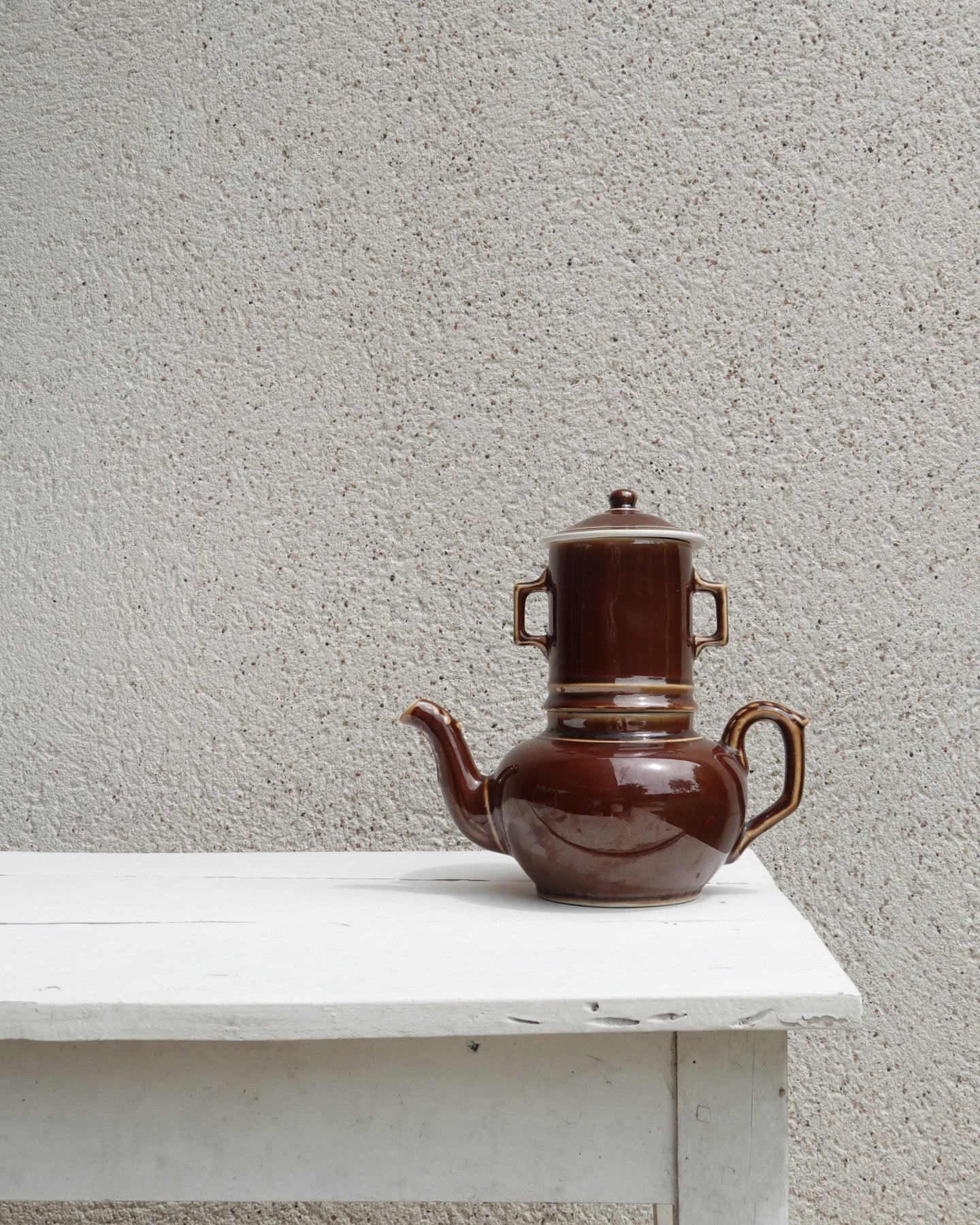 Cafetière en céramique vintage