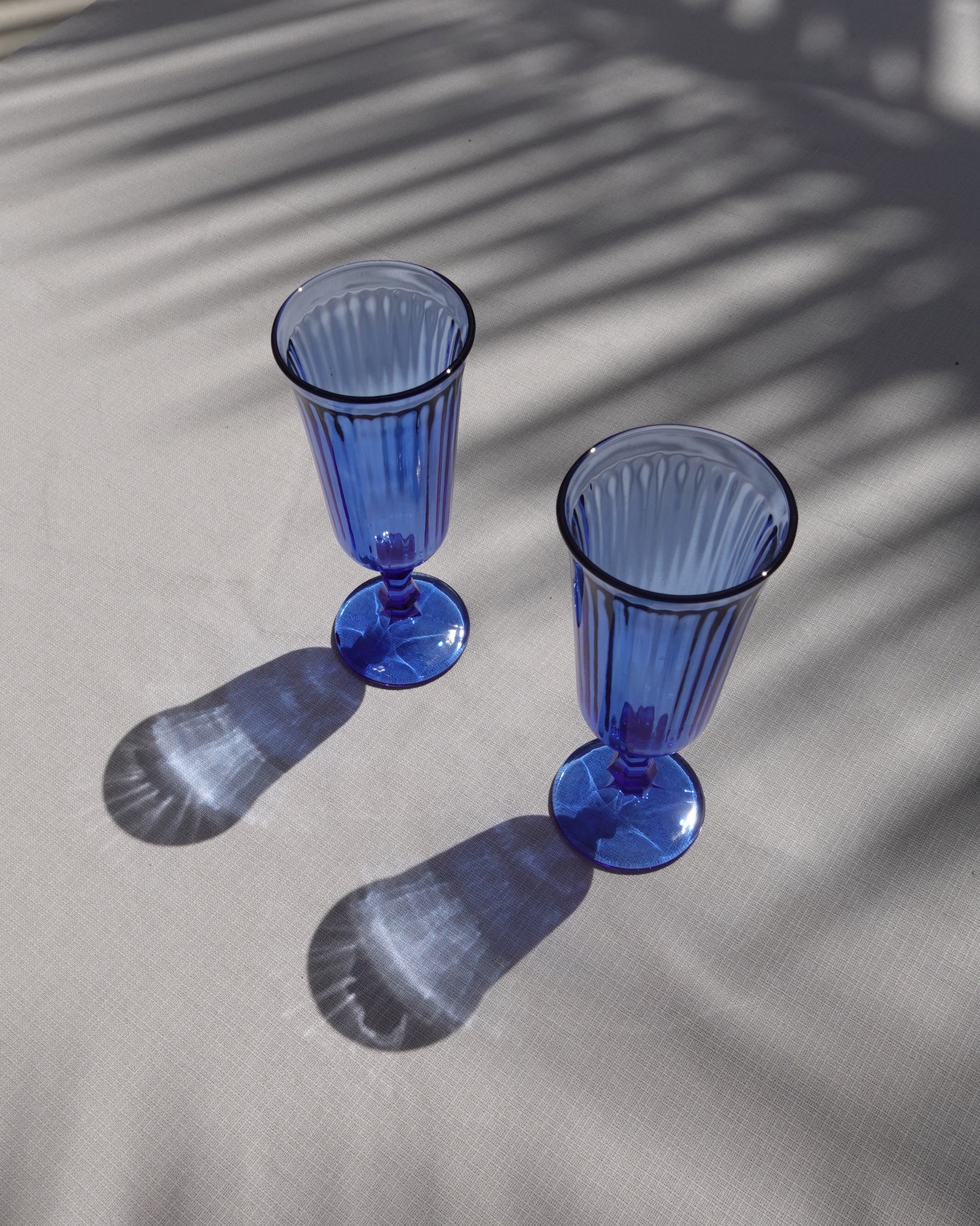 flute a champagne bleue1