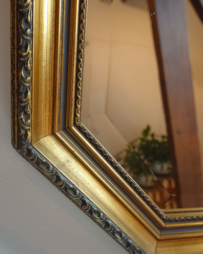 Miroir mural octogonal doré, cadre mouluré
