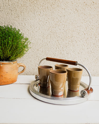 Plateau miroir vintage avec anse en métal et bois, design années 50