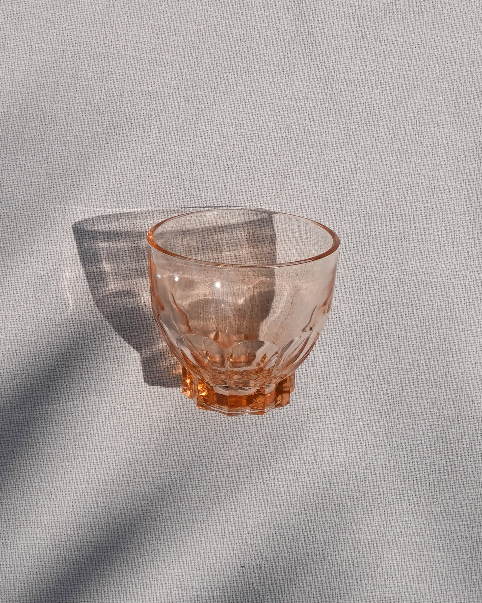 verre en etoile rose